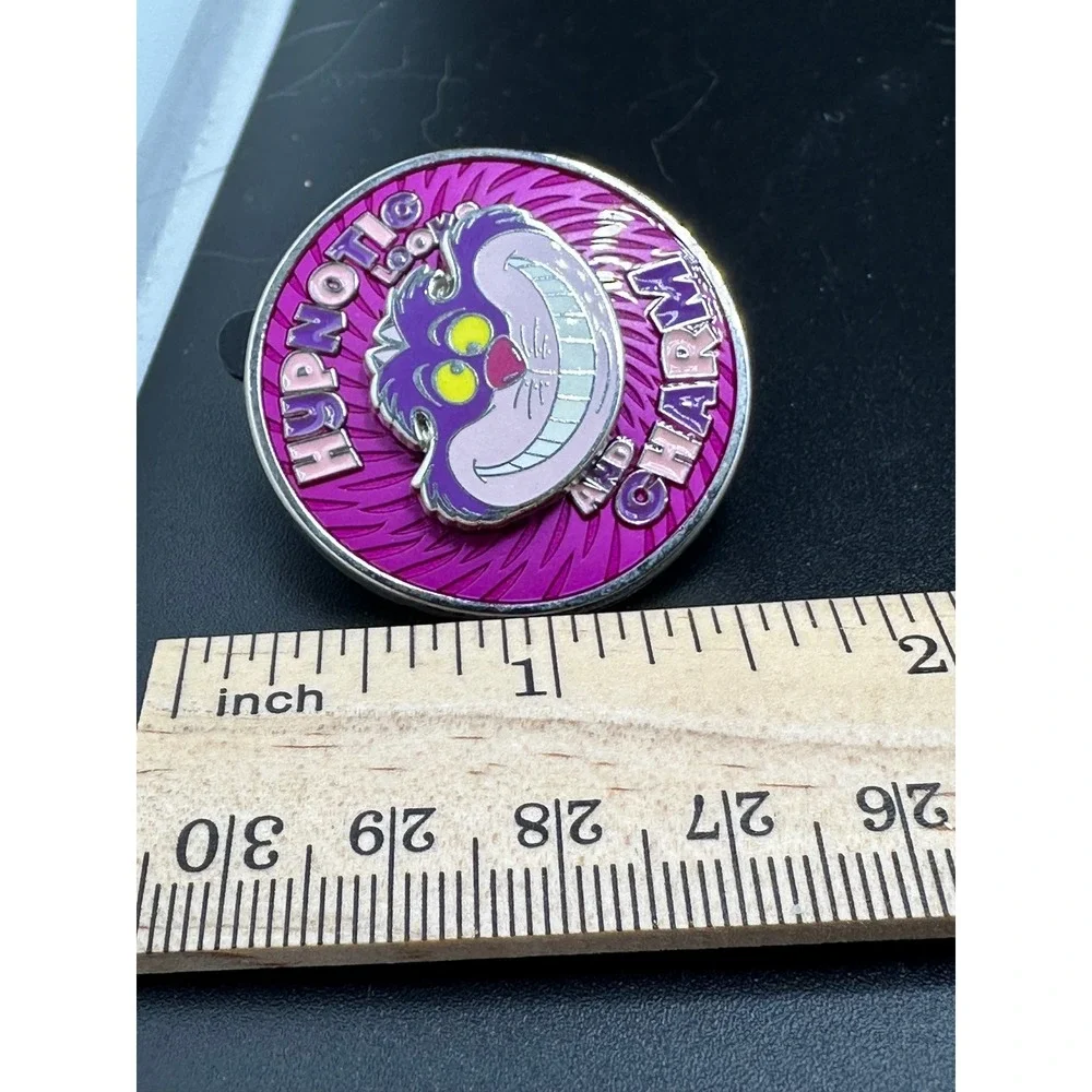 NWOT Alice in Wonderland Disney Store Pin Booster Set 2020 Spinner Cheshire Cat
